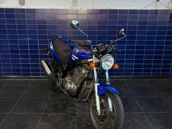 2006 Suzuki GS 500 - €2,150 · Bidding (1/1)