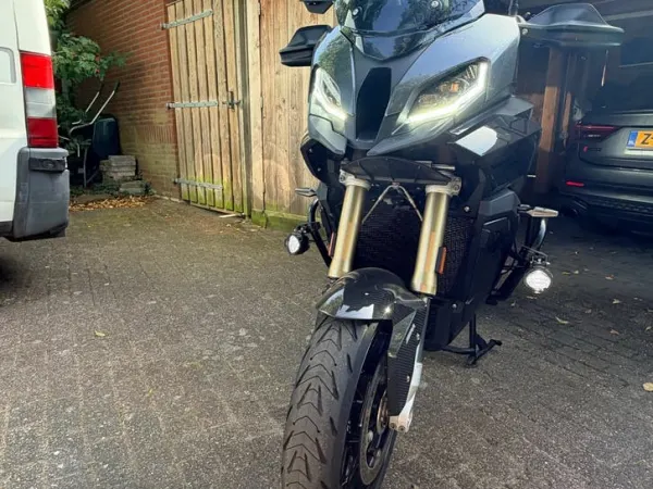 Bouwjaar onbekend BMW S 1000 XR - € 17.500 · Bieden (1/1)
