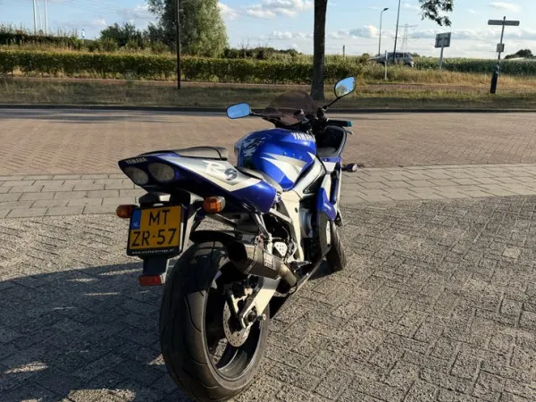 Bouwjaar onbekend Yamaha Motoren - € 2.450 · Bieden (1/1)