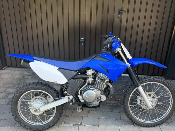 Year unknown Yamaha Motoren - €2,250 · Bidding (1/1)