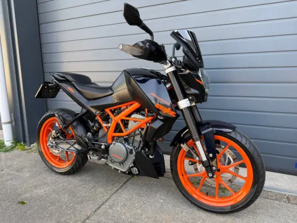 2016 KTM 390 Duke - €3,350 (1/1)
