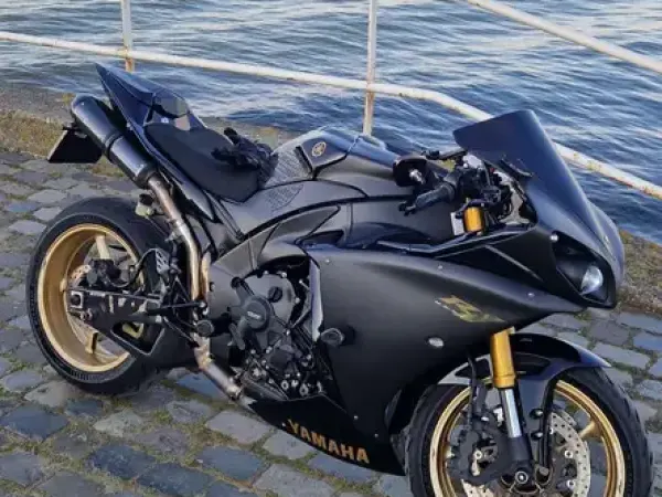 2009 Yamaha YZF-R1 - € 9.500 (1/1)