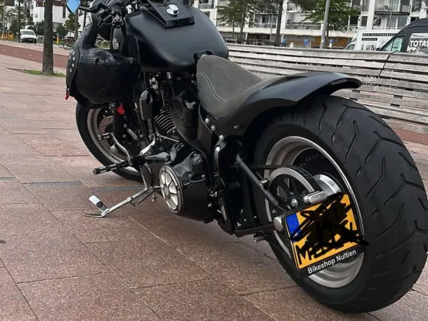 2008 Harley-Davidson Fatboy uit 2008 - € 11.000 · Bieden (1/1)