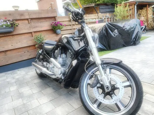 2009 Harley-Davidson Motoren - € 9.900 (1/1)