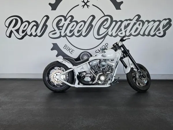 Bouwjaar onbekend Harley-Davidson Eigenbouw Uncle Bunt €14500 - € 14.500 · Bieden (1/1)