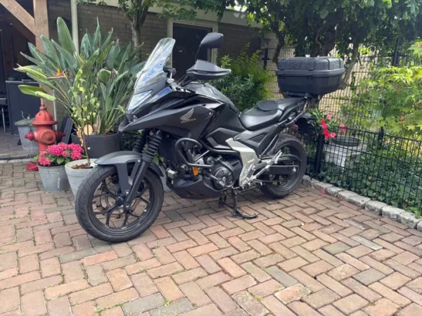 2023 Honda NC 750 X bj 2023 - € 6.995 · Bieden (1/1)