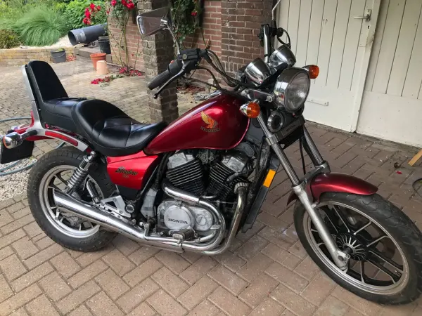 1985 Honda VT 500 - €500 (1/1)