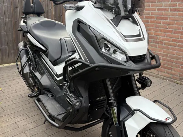 Year unknown Honda X-ADV - €8,950 · Bidding (1/1)