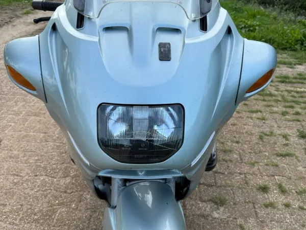 1996 BMW R 1100 RT Toermotor met Koffers - € 975 · Bieden (1/1)