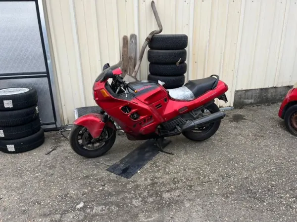 1988 Honda CBR 1000 F - Bieden (1/1)