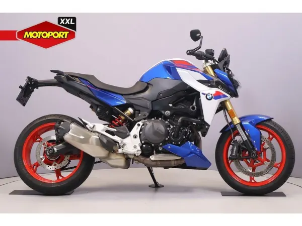 2025 BMW F 900 R - €10,990 (1/1)