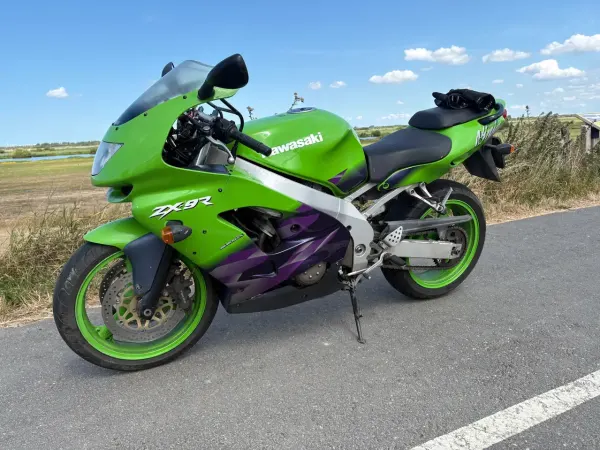 1999 Kawasaki Ninja ZX-9R - € 1.600 (1/1)