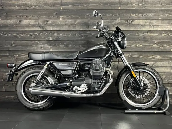 2018 Moto Guzzi V 9 Roamer - €6,990 (1/1)