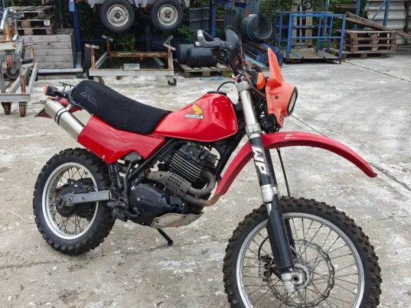 1986 Honda xl500r 1986 - € 2.500 · Bieden (1/1)