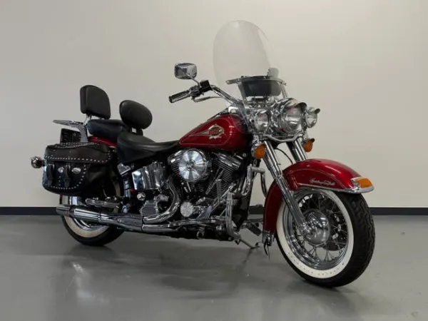 1998 Harley-Davidson FLSTC (bj 1998) - €9,790 · Bidding (1/1)
