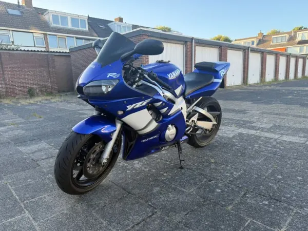 Bouwjaar onbekend Yamaha R6 - € 2.950 (1/1)