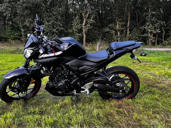 Bouwjaar onbekend Yamaha MT 03 - Bieden (1/1)