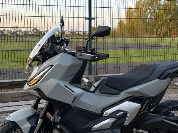 2026 Honda X-ADV - €14,950 · Bidding (1/1)