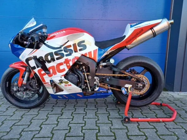 Bouwjaar onbekend Honda CBR 600 RR - € 4.999 · Bieden (1/1)