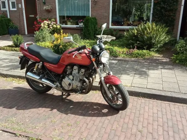 1991 Honda Motor Sevenfifty - €1,000 · Bidding (1/1)