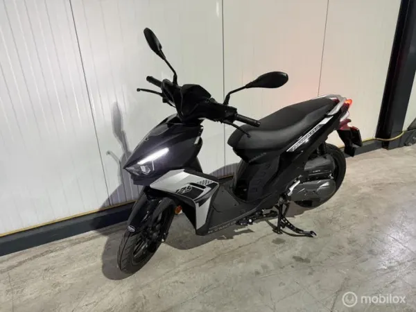 2024 Kymco Micare 125cc Nieuwstaat - €2,250 (1/1)