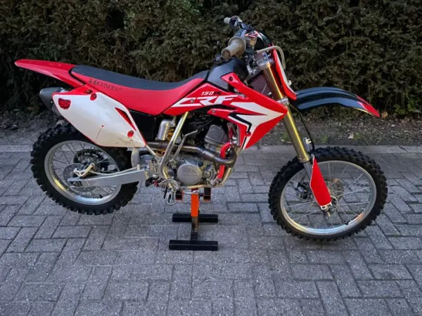 Year unknown Honda crf 150 r, Zeer netjes, Riwa Frame - €3,450 · Bidding (1/1)