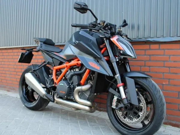 2021 KTM Superduke R 1290 - € 13.550 (1/1)
