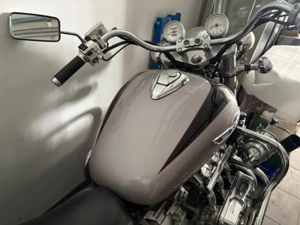 1999 Honda Valkyrie 1999 - Bidding (1/1)