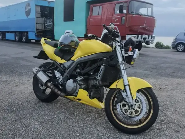 2006 Suzuki SV 1000 - € 3.000 (1/1)