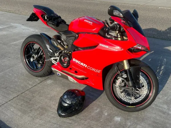Year unknown Ducati 1199 Panigale - €13,300 · Bidding (1/1)