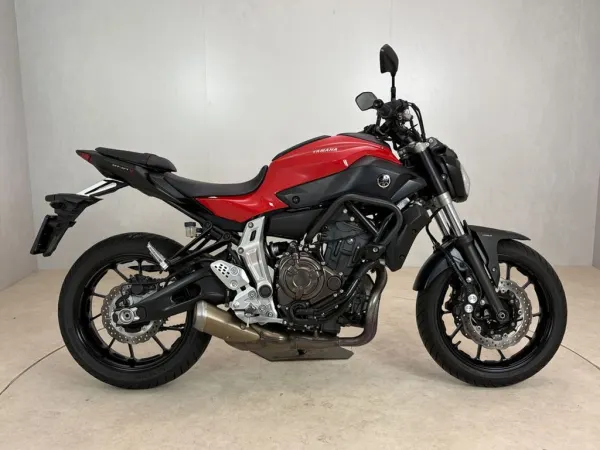 2014 Yamaha MT 07 - €5,999 (1/1)