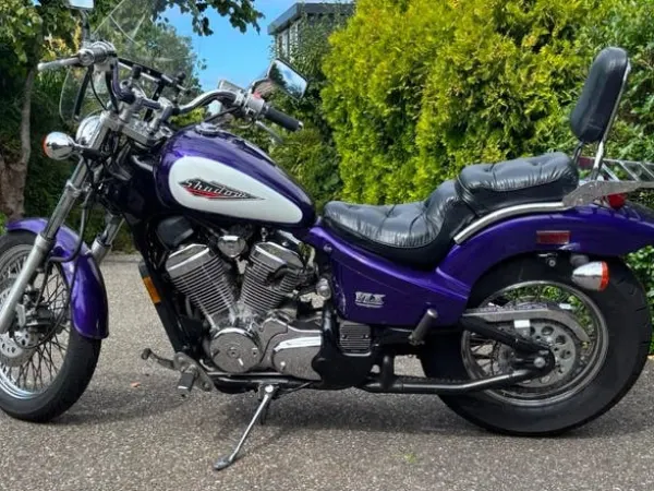 1995 Honda Shadow 600 - €2,500 · Bidding (1/1)