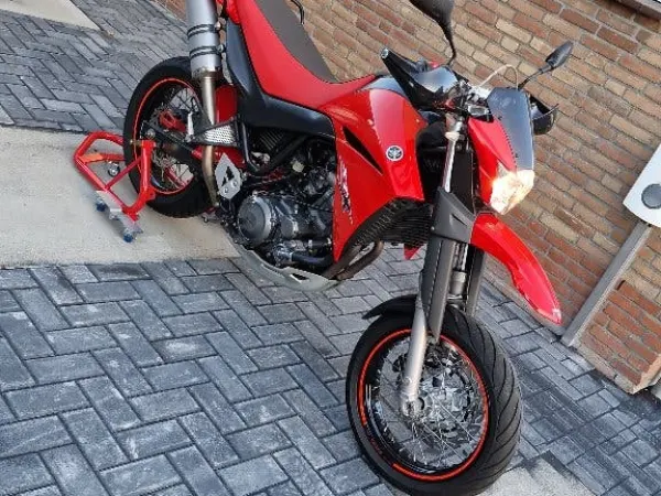 2006 Yamaha XT660, LeoVince X3, Power Commander, Scherpe Nokkenas - €4,500 · Bidding (1/1)