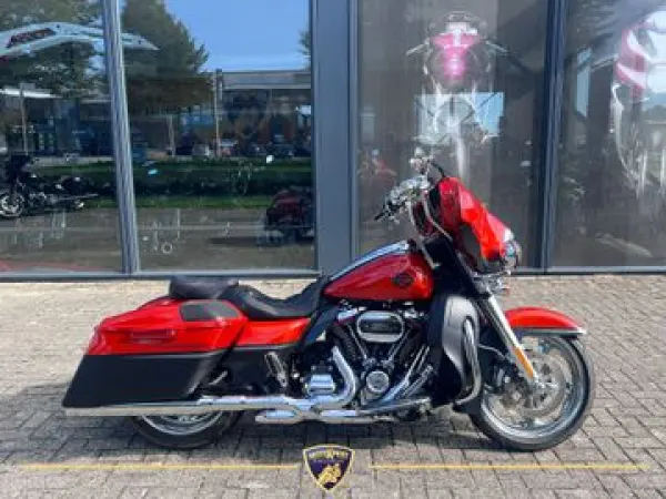2018 Harley-Davidson Street Glide CVO FLHXSE (bj 2018) 117" - €21,900 (1/1)