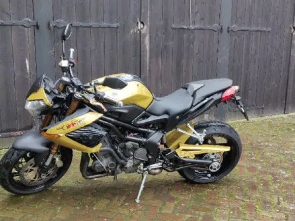 2005 Benelli TNT 1130 Project 15.536 km + Veel Onderdelen - Reserved (1/1)