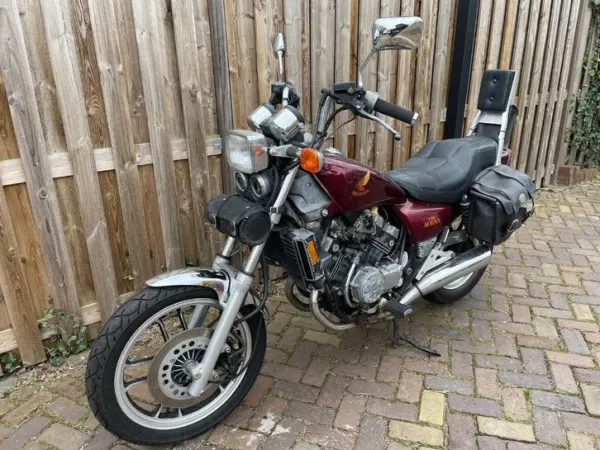 1985 Honda VF 500 - Bieden (1/1)