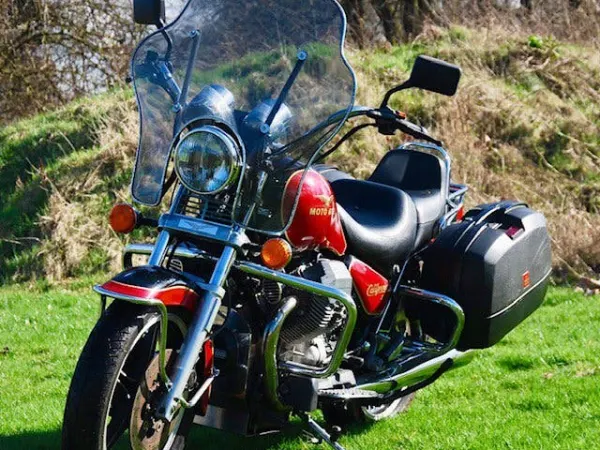 Year unknown Moto Guzzi California - €3,750 · Bidding (1/1)