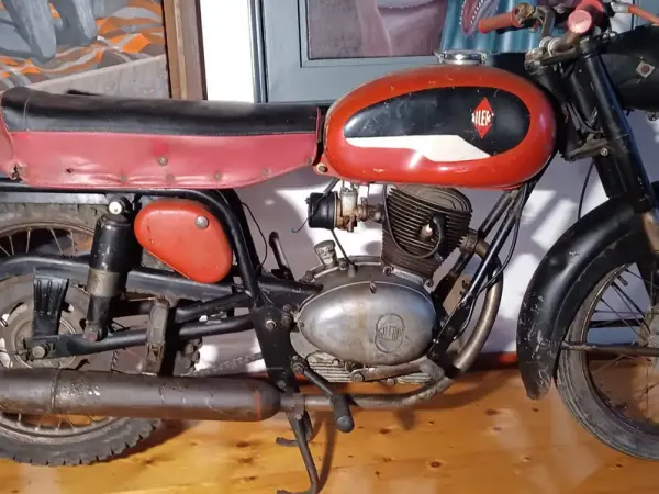 1960 Gilera 125 TG 2 - €850 (1/1)
