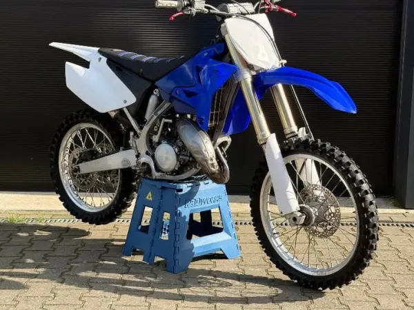 2007 Yamaha YZ 125 - €3,250 · Bidding (1/1)