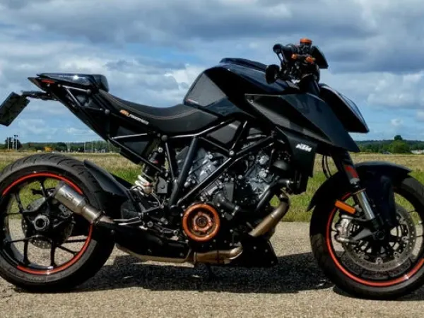 2018 KTM Superduke 1290 R 1209R ✨ - € 11.760 (1/1)