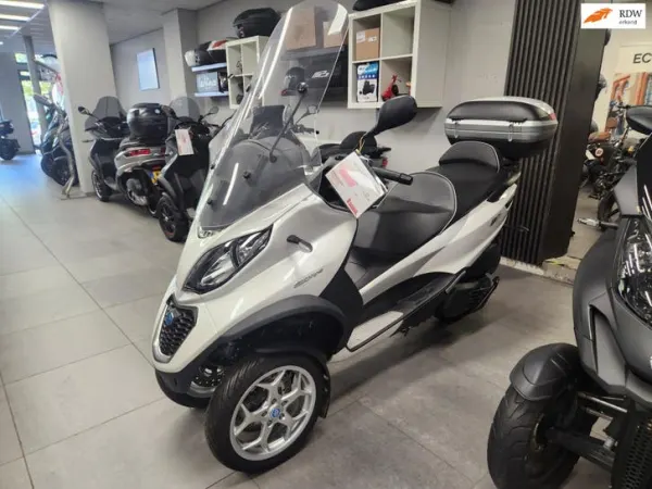 2020 Piaggio MP3 500 HPE Business 2020 Rijklaar Garantie - €7,450 (1/1)
