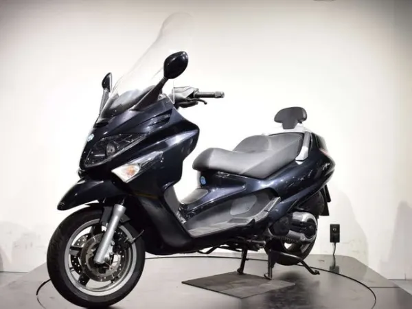 2009 Piaggio X Evo 400 | 2009 | 21.000km - €2,999 (1/1)