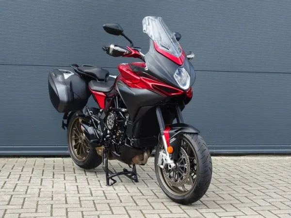 2023 MV Agusta Turismo Veloce 800 Lusso SCS (bj 2026) - Gereserveerd (1/1)