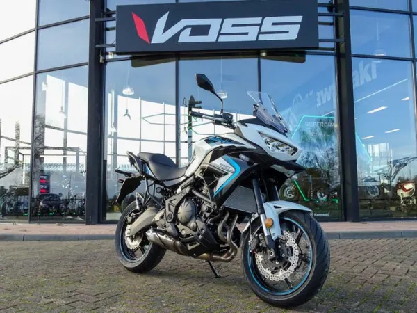 2025 MZ Kawasaki Versys 650 (bj 2025) - € 9.149 · Bieden (1/1)