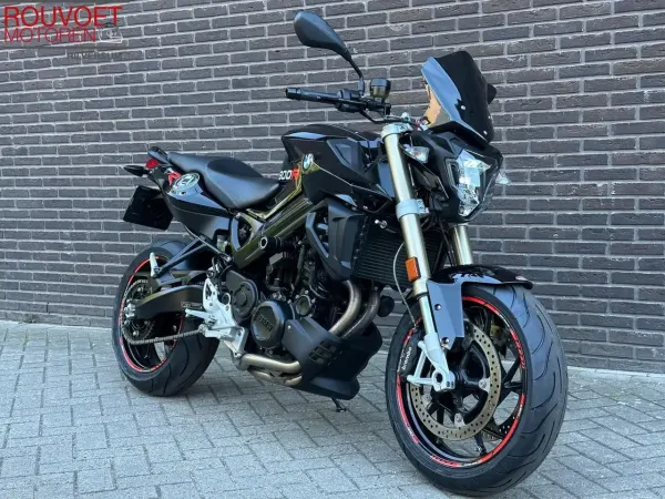 2024 BMW F 800 R - € 6.950 (1/1)