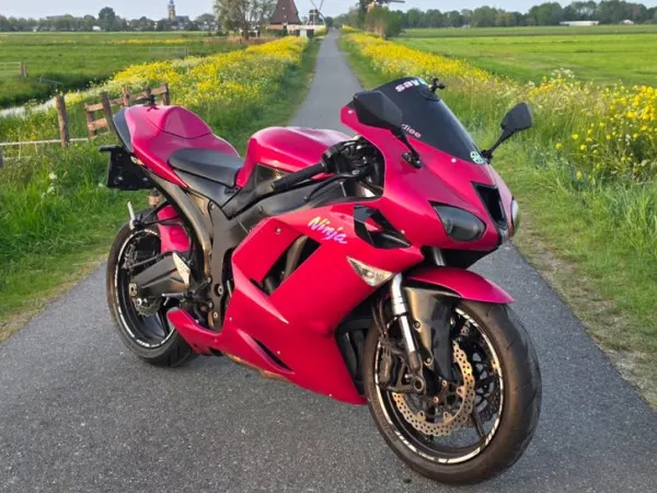 2007 Kawasaki ZX6R Candy Pink🚀 - €5,950 (1/1)