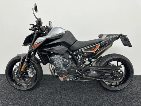 Bouwjaar onbekend KTM 790 Duke - € 9.745 (1/1)