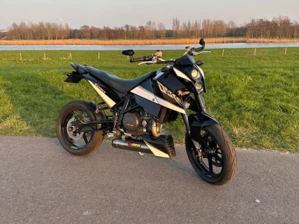 2011 KTM 690 Duke - €4,495 (1/1)