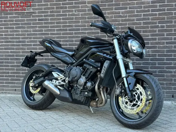 2024 Triumph Street Triple S - € 7.500 (1/1)