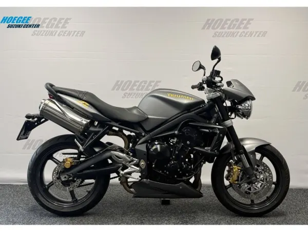 2010 Triumph Street Triple R - €4,750 (1/1)